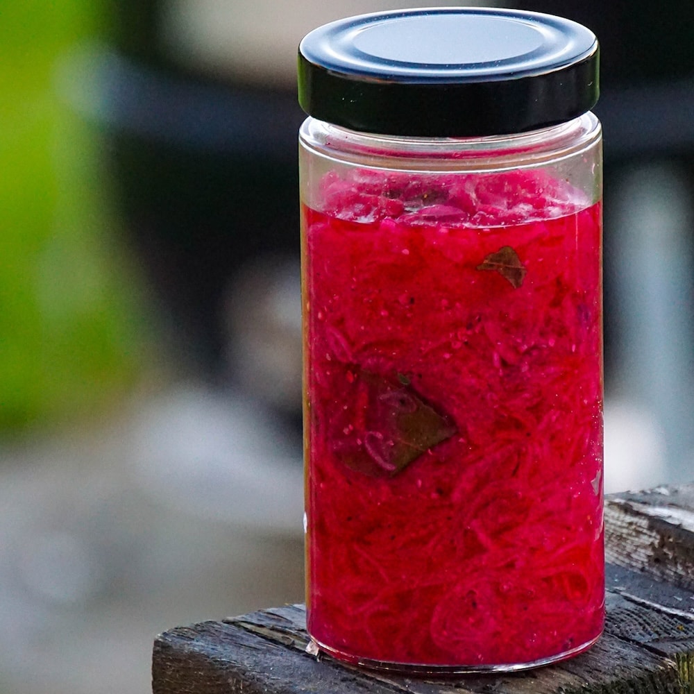 Savanyított lilahagyma recept