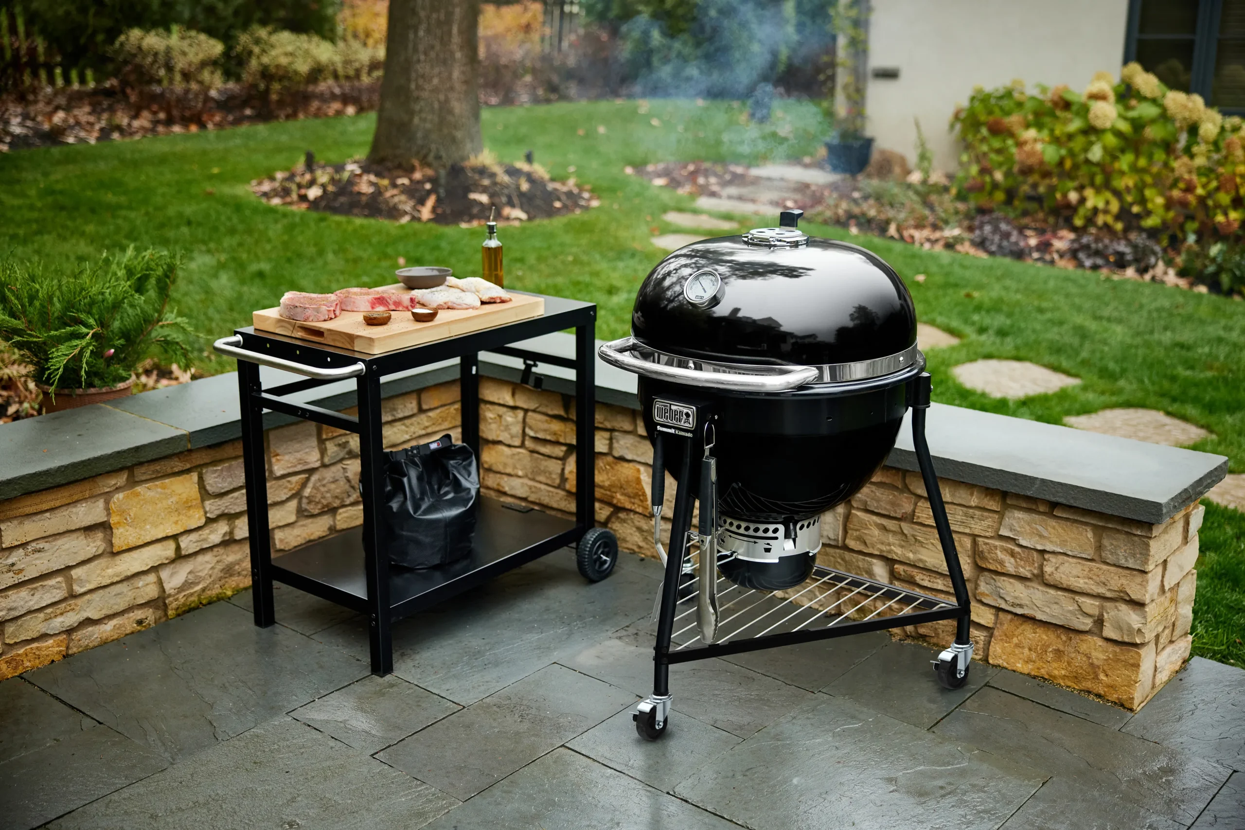 Weber Summit Kamado E6 faszenes grill fekete_8 kamado faszenes grill 60 cm GBS