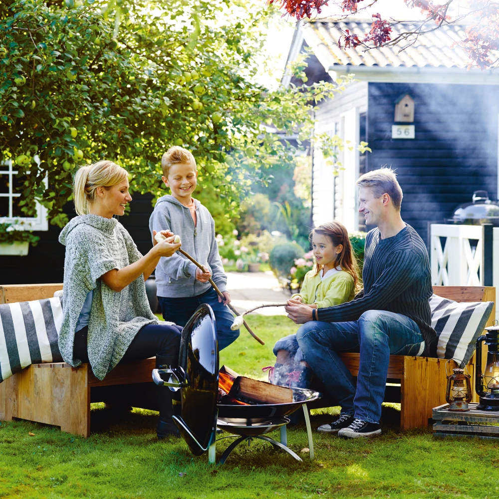 Hangulatos Fireplace tűzrakó a kerti partikra