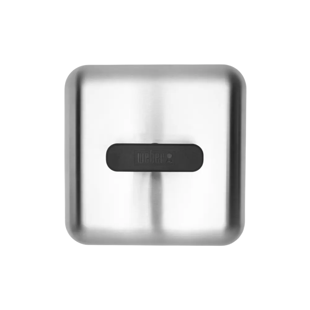 Fogantyúval ellátott grillfedő